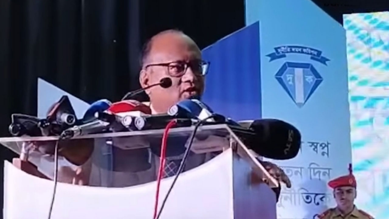 আমাদের আকাঙ্ক্ষা হলো একটা ন্যায়বিচারভিত্তিক সমাজ গঠিত হোক : দুদক চেয়ারম্যান