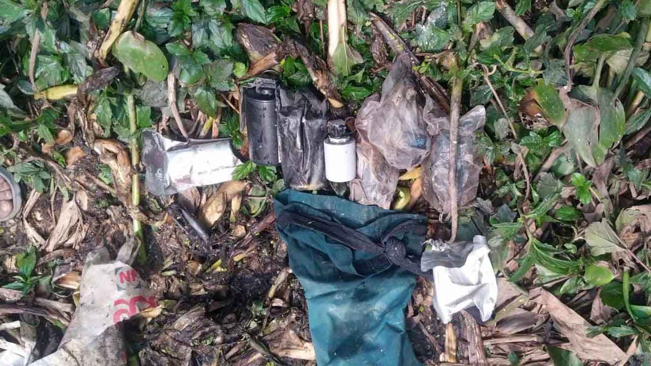 মোহাম্মদপুরে যৌথ বাহিনীর অভিযান : লাউতালা বস্তিতে মিলল হ্যান্ড গ্রেনেড