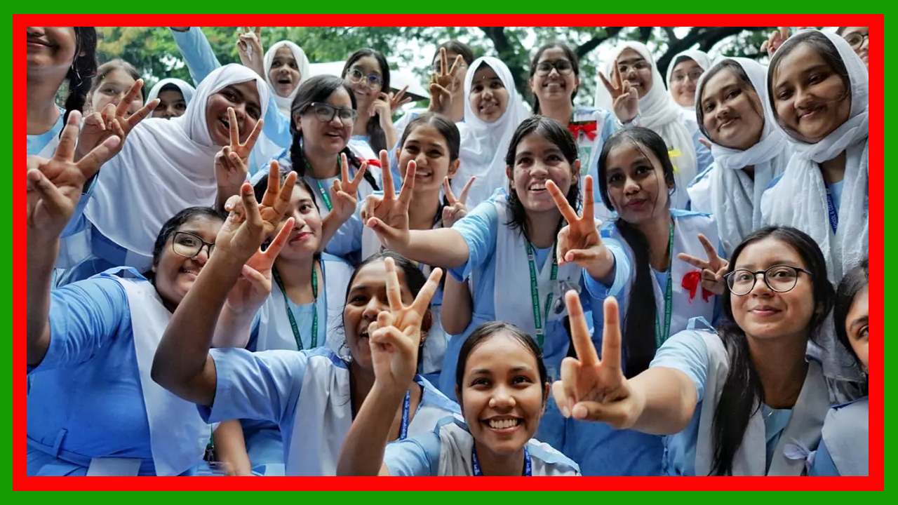 এসএসসি ও সমমানের ফল প্রকাশ : পাসের হার ৬৮.৪৫ শতাংশ