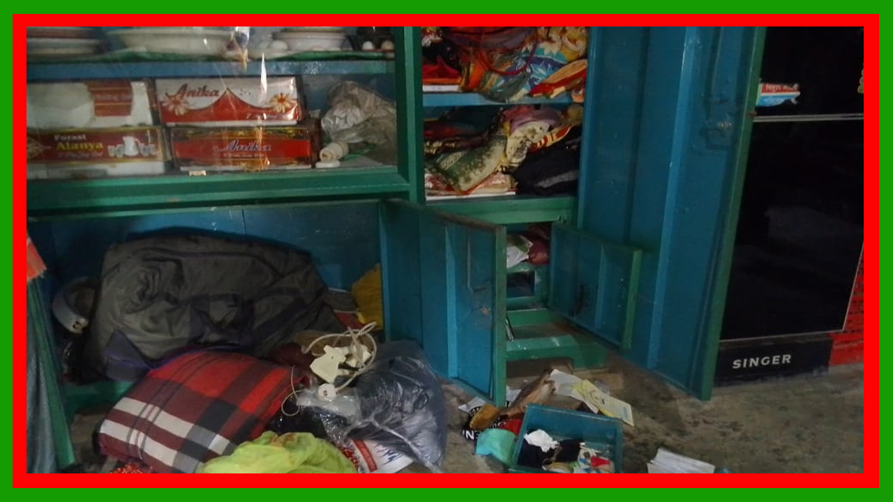 টাঙ্গাইলের মির্জাপুরে চুরির ঘটনা, সাড়ে পাঁচ ভরি স্বর্ণালঙ্কার ও নগদ অর্থসহ  মালামাল লুট