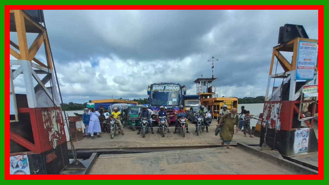 পটুয়াখালীর বগা ফেরিতে বকশিশ বাণিজ্যে নাজেহাল যাত্রীরা