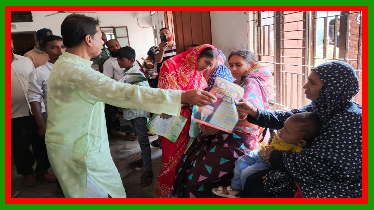 পটুয়াখালীর বাউফলে রাষ্ট্র কাঠামো মেরামতের ৩১ দফার লক্ষ্যে লিফলেট বিতরণ