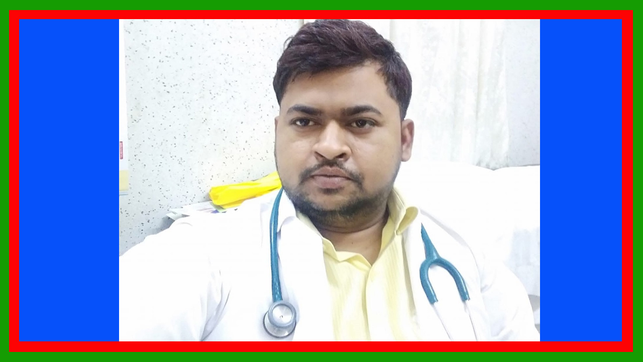 পটুয়াখালীর দুমকিতে মানবিক চিকিৎসক ডা. অমিতাভ প্রান্তিক মানুষের আস্থার প্রতীক