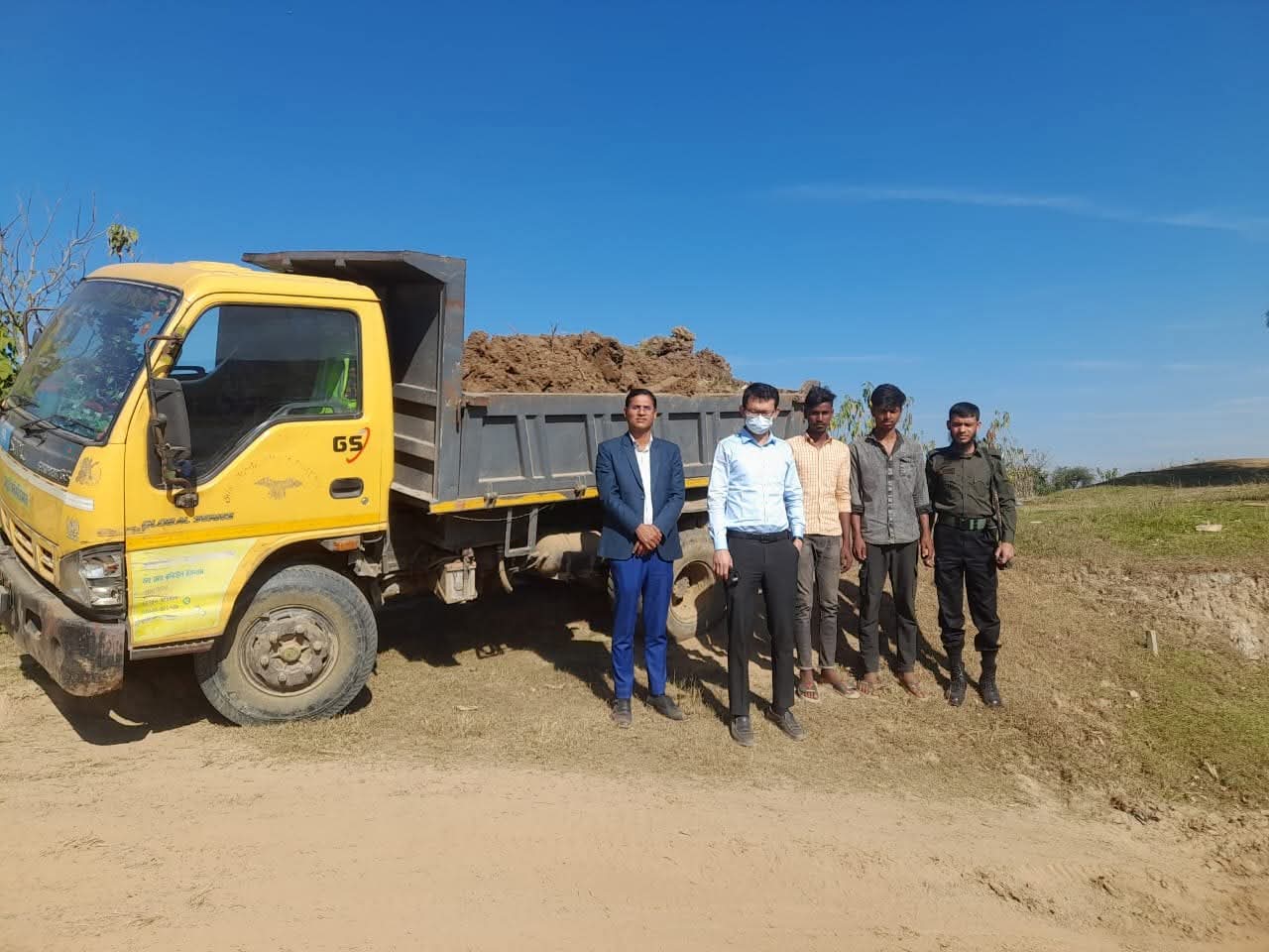 দোয়ারাবাজারে মোবাইল কোর্ট পরিচালনা : দুই জনকে অর্থদণ্ড