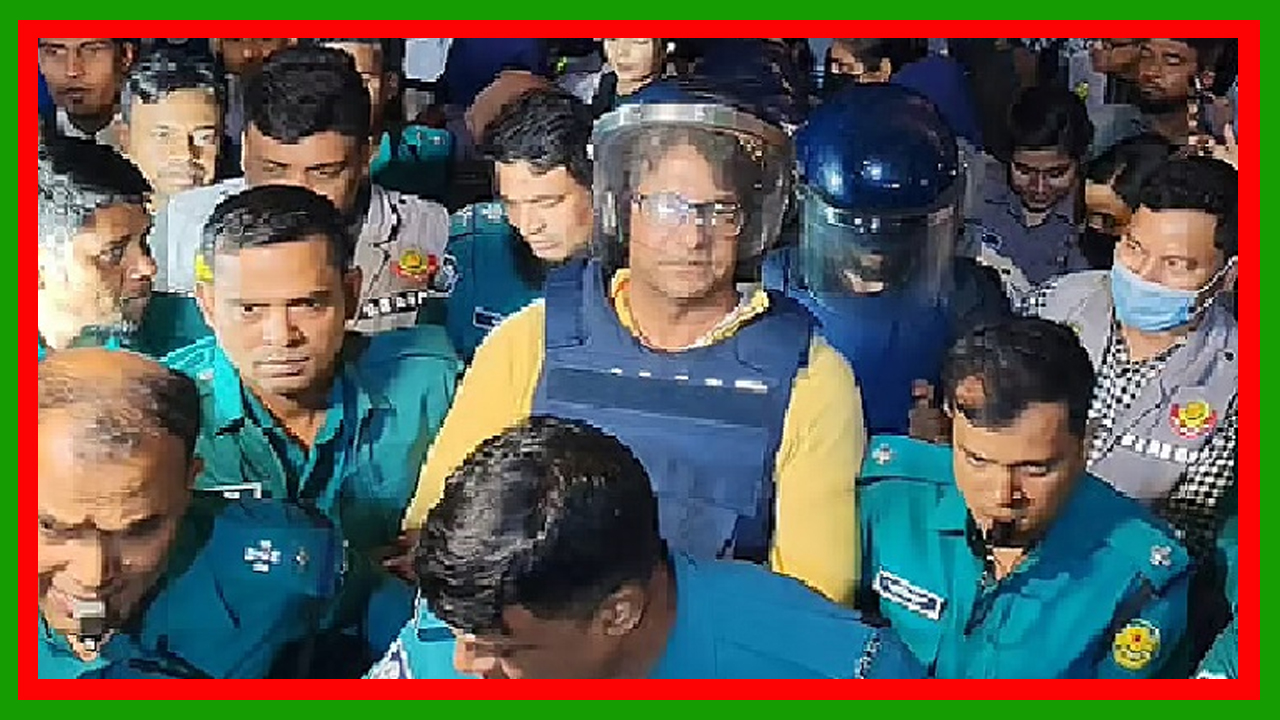 সিনিয়র সাংবাদিক আনিস আলমগীর সন্ত্রাসবিরোধী মামলায় পাঁচ দিনের রিমান্ডে